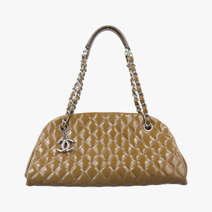 Pre-owned Chanel Mademoiselle Bowling Light Brown Patent A50557 shoulderbag | stylenewstar