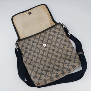 Pre-owned Gucci GG Plus GG Supreme beige×navy PVC coated canvas×Leather 223666 shoulderbag | stylenewstar
