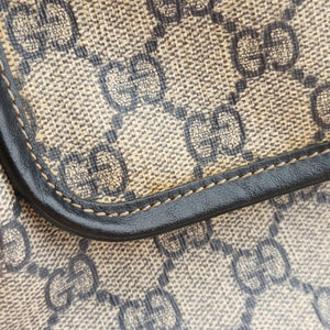 Pre-owned Gucci GG Plus GG Supreme beige×navy PVC coated canvas×Leather 223666 shoulderbag | stylenewstar
