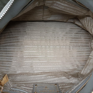 Vintage Prada Soft Top Gray Leather handbag | stylenewstar
