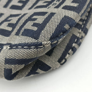 Pre-owned Fendi Mamma Baguette Navy Canvas 26424 shoulderbag | stylenewstar