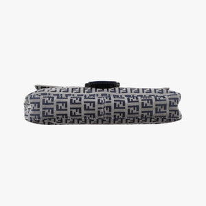 Pre-owned Fendi Mamma Baguette Navy Canvas 26424 shoulderbag | stylenewstar