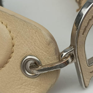Pre-owned Christian Dior D charm ivory Leather handbag | stylenewstar
