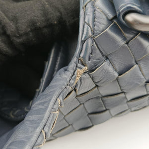 Secondhand Bottega Veneta Intrecciato Navy lambskin shoulderbag | stylenewstar
