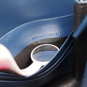 Pre-owned Yves Saint Laurent KATE Blue Leather 452159 shoulderbag | stylenewstar