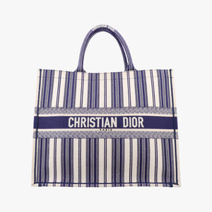 Pre-owned Christian Dior Book Tote White × Navy Jacquard handbag | stylenewstar