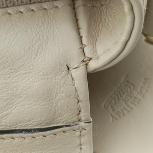 Pre-owned Gucci Tassel Handmade Medium Flap White Leather 263954 shoulderbag | stylenewstar