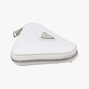 Vintage Prada Triangle Chain Pouch White Leather shoulderbag | stylenewstar