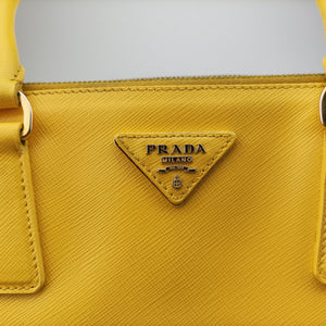 Pre-owned Prada Galleria Yellow SAFFIANO Leather BN2274 shoulderbag | stylenewstar