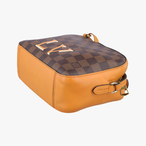 Pre-owned Louis Vuitton SANTA MONICA EBENE+SAFRAN Damier Canvas×calf leather N40178 shoulderbag | stylenewstar