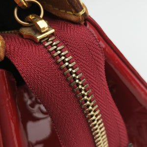Pre-owned Louis Vuitton Brea MM ROSE INDIEN Vernis M91798 shoulderbag | stylenewstar
