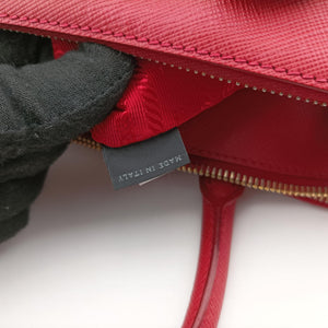 Pre-owned Prada Galleria Red SAFFIANO Leather BN1786 shoulderbag | stylenewstar