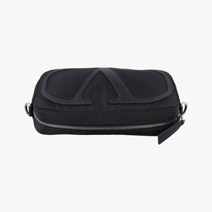 Pre-owned Valentino VLogo Black Nylon × Calfskin Leather shoulderbag | stylenewstar
