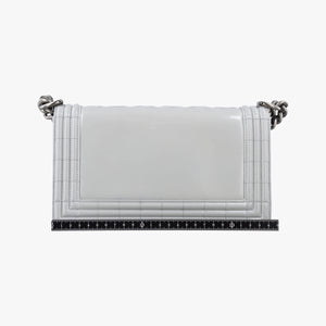 Pre-owned Chanel BOY CHANEL Grey Patent Leather A67018 shoulderbag | stylenewstar