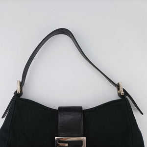 Pre-owned Fendi Baguette Black nylon 091611 handbag | stylenewstar