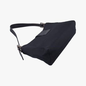 Pre-owned Fendi Baguette Black nylon 091611 handbag | stylenewstar