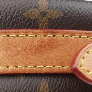 Secondhand Louis Vuitton Croissant MM Brown Monogram Canvas M46828 shoulderbag | stylenewstar