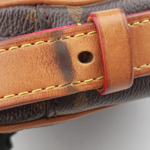 Secondhand Louis Vuitton Croissant MM Brown Monogram Canvas M46828 shoulderbag | stylenewstar