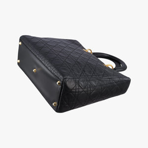 Vintage Christian Dior Lady Dior Black lambskin handbag | stylenewstar