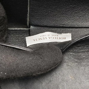 Secondhand Bottega Veneta THE ARCO Tote White lambskin handbag | stylenewstar