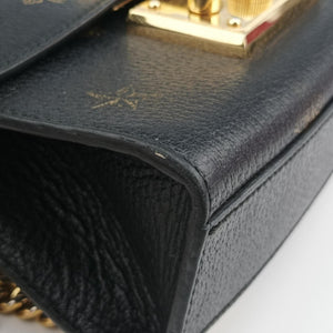 Secondhand Gucci Padlock Black Leather 432182 shoulderbag | stylenewstar
