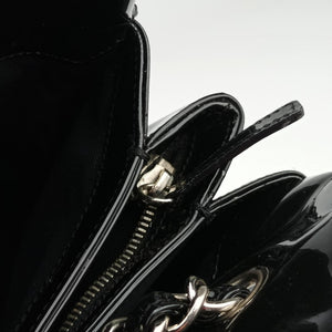 Pre-owned Chanel Mademoiselle Bowling Black Patent Leather A50561 shoulderbag | stylenewstar