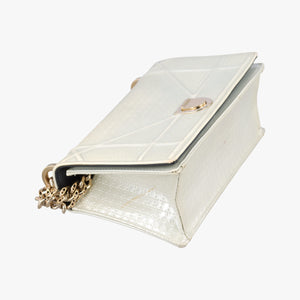 Secondhand Christian Dior Diorama White Leather shoulderbag | stylenewstar