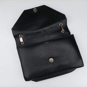 Pre-owned Yves Saint Laurent Betty Black Leather 315680 shoulderbag | stylenewstar
