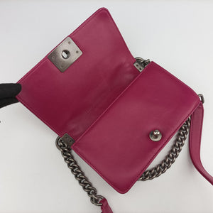 Vintage Chanel BOY CHANEL Rose velour A67416 shoulderbag | stylenewstar