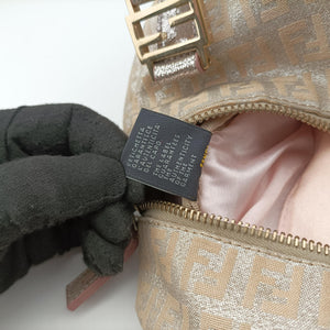 Pre-owned Fendi Zucchino Glitter Logo Pink×silver canvas 8BL068 handbag | stylenewstar