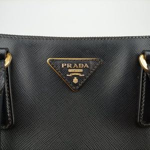 Pre-owned Prada Galleria Black SAFFIANO Leather BN2274 shoulderbag | stylenewstar