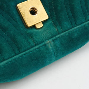 Pre-owned Gucci GG Marmont Blue velour 446744 shoulderbag | stylenewstar