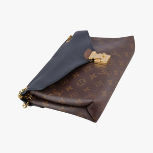 Secondhand Louis Vuitton PALLAS Chain Brown×Noir Monogram Canvas×calf leather M41223 shoulderbag | stylenewstar