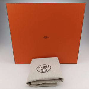 Pre-owned Hermes Sac A Dos GR24 Jaune Ambre Evercolor Calfskin backpack/rucksack | stylenewstar
