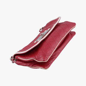 Vintage Chanel 2.55East West Red Leather A37691 shoulderbag | stylenewstar