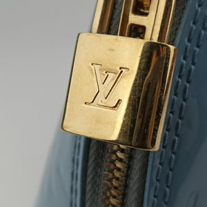 Pre-owned Louis Vuitton Alma PM Light Blue Vernis handbag | stylenewstar