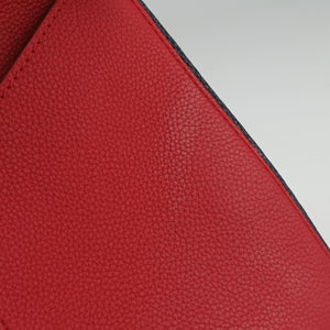 Secondhand Louis Vuitton DOUBLE V ruby Monogram Canvas ácalf leather M54624 shoulderbag | stylenewstar