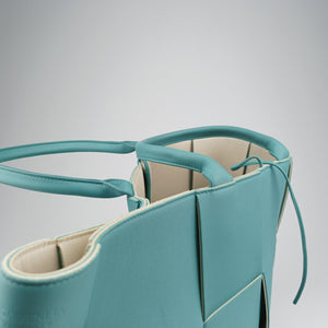 Pre-owned Bottega Veneta THE ARCO Tote Blue lambskin handbag | stylenewstar