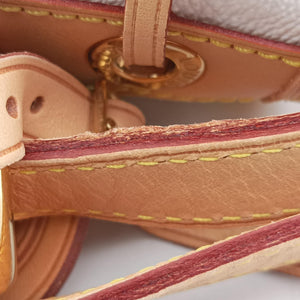 Pre-owned Louis Vuitton Petit NOe white Monogram Multicolor M42229 shoulderbag | stylenewstar