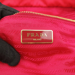 Pre-owned Prada Triangle Logo Red nylon shoulderbag | stylenewstar
