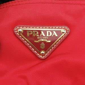 Pre-owned Prada Triangle Logo Red nylon shoulderbag | stylenewstar