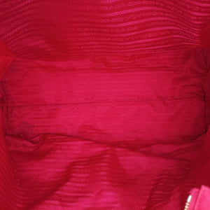 Pre-owned Prada Triangle Logo Red nylon shoulderbag | stylenewstar