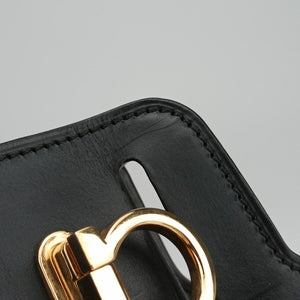 Vintage Ferragamo Wanda Black Leather shoulderbag | stylenewstar