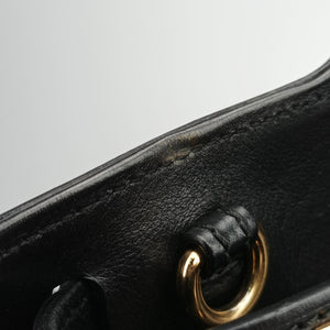 Vintage Ferragamo Wanda Black Leather shoulderbag | stylenewstar