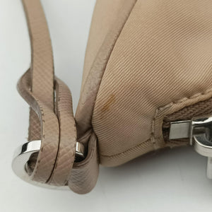 Vintage Prada Re-Edition 2005 Re-Nylon Beige nylon 1BH204 shoulderbag | stylenewstar