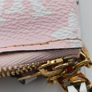 Pre-owned Louis Vuitton Pochette Double Zip ROUGE Monogram Giant M67561 shoulderbag | stylenewstar
