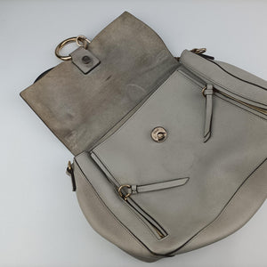 Pre-owned Chloe FAYE DAY Grey Leather shoulderbag | stylenewstar