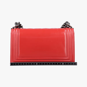 Secondhand Chanel BOY CHANEL Red Patent Leather A67086 shoulderbag | stylenewstar