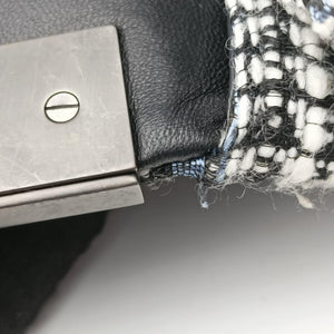 Secondhand VERSACE Palazzo Sultan Blue×White Tweed & Leather shoulderbag | stylenewstar