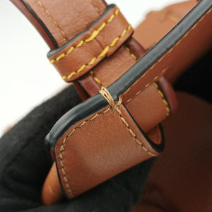 Pre-owned Loewe hammock Brown leather shoulderbag | stylenewstar